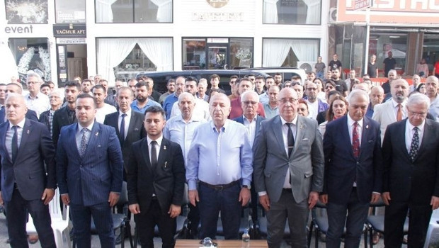 Zafer Partisi Genel Başkanı Özdağ'dan istinafın CHP kurultay davası kararına ilişkin değerlendirme
