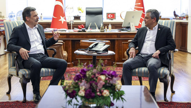 TİP Genel Başkanı Erkan Baş ve sendikalardan CHP'ye ziyaret