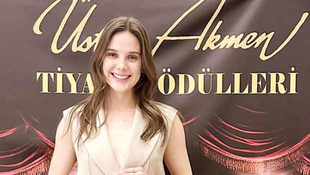 Tiyatro ödülü