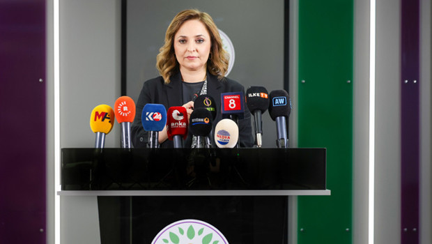 DEM Parti Sözcüsü Ayşegül Doğan'dan 'mutlak butlan' açıklaması