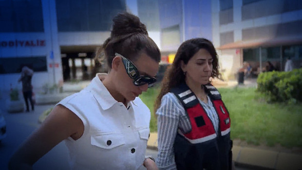 Son dakika... Ünlülere yönelik uyuşturucu soruşturması: Serenay Sarıkaya gözaltına alındı
