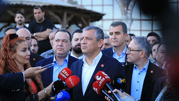 Özgür Özel'den 'Yeni parti kuracak mısınız?' sorusuna yanıt: 'Atatürk'ün partisine sahip çıkacağız'