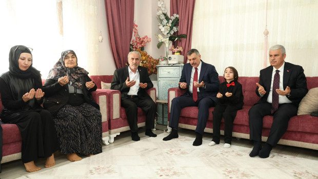 İçişleri Bakanı Çiftçi, Konya'da şehit Ali Teke'nin ailesini ziyaret etti