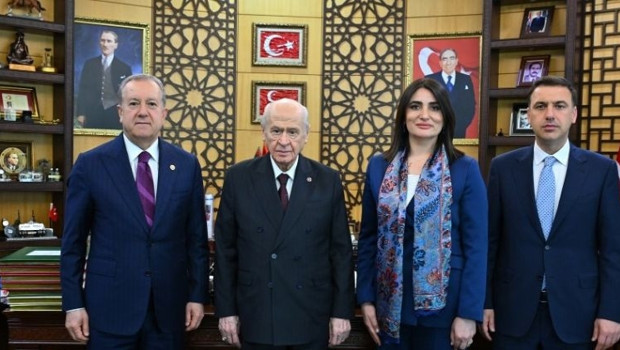 MHP Lideri Bahçeli, partisinin siyasi partilerle bayramlaşan heyetlerini kabul etti