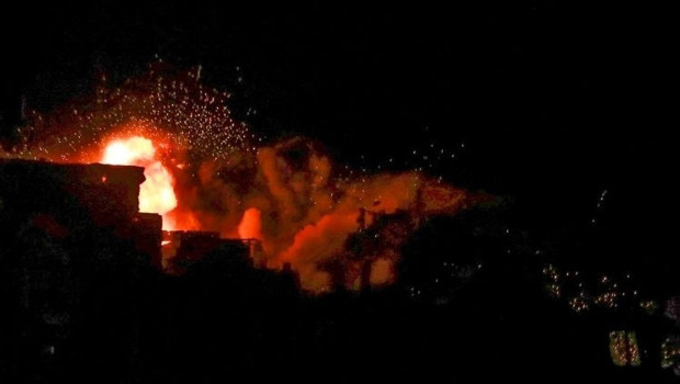 İsrail savaş uçakları Şati Mülteci Kampı’nı hedef aldı