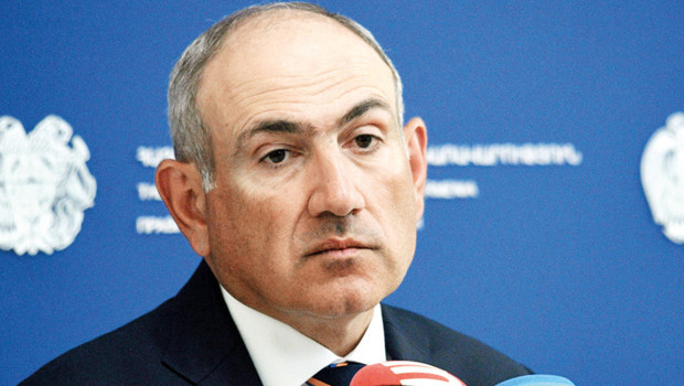 Paşinyan Kremlin’in hedef tahtasında