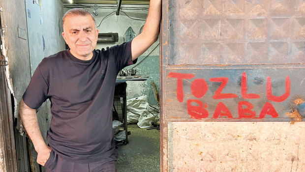 Oto sanayinin ‘Tozlu Baba’sı