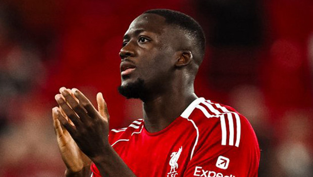 Ibrahima Konate, Liverpool'a veda etti!