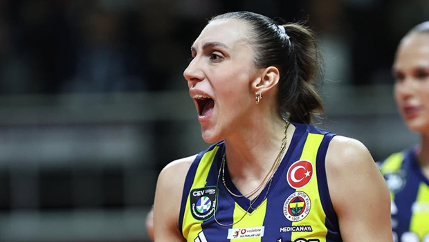 Fenerbahçe Medicana'da Aslı Kalaç ile yollar ayrıldı!
