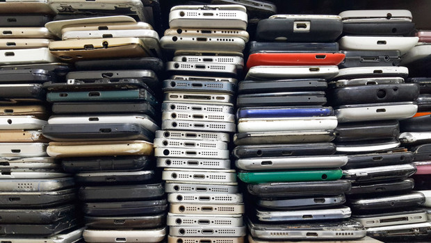 Ucuz telefonlar raflardan çekilebilir