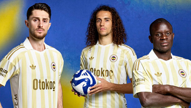 Fenerbahçe yeni sezon formalarını tanıttı