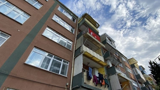 Kahreden olay… 5. kattan düşen 1,5 yaşındaki çocuk hayatını kaybetti
