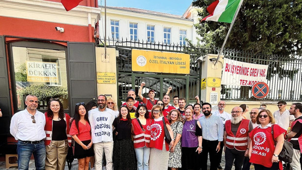 Grev 123 gün sonra bitti... İtalyan Lisesi’nde dersler başladı