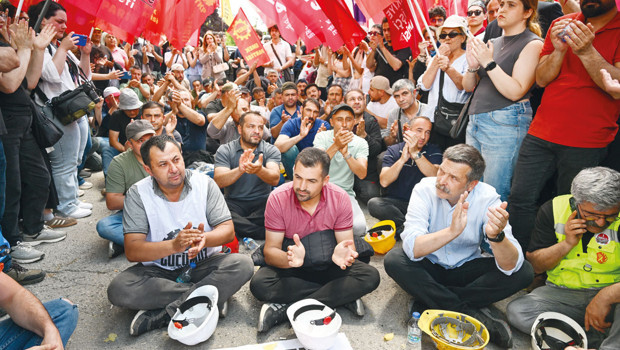 Sebahattin bey sözünü tutmadı... Madenciler paralarını alamadı