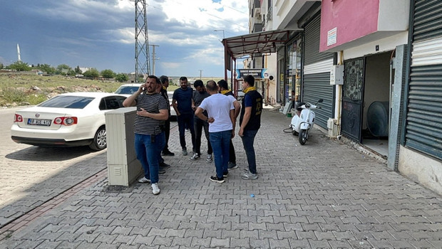 Şanlıurfa'da korkunç olay! Eşi ve kızını tabancayla vurarak ağır yaraladı
