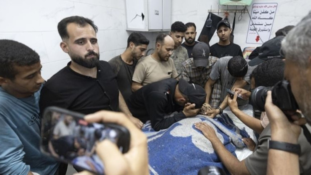 İsrail, Gazze’de sivilleri vurdu: 8 ölü, 15 yaralı