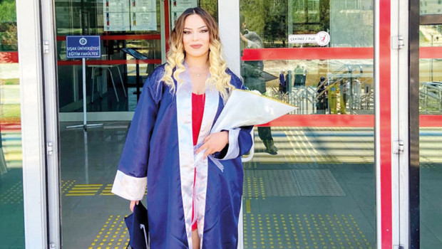 Çiçeği burnunda öğretmen dünyaya ilham olacak