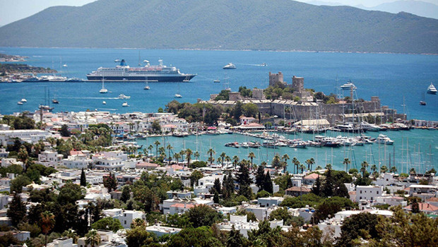 Bodrum'a ilk 5 ayda 172 bin turist geldi! Uzmanlardan sahte rezervasyon uyarısı