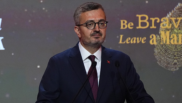 İletişim Başkanı Duran: Dezenformasyona hep birlikte 'dur' dememiz gerekiyor