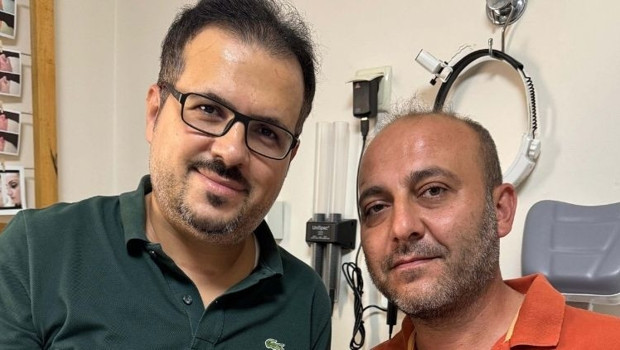 Ağrı ve işitme kaybı nedeniyle hastaneye gitti, kulağından çıkan şoke etti