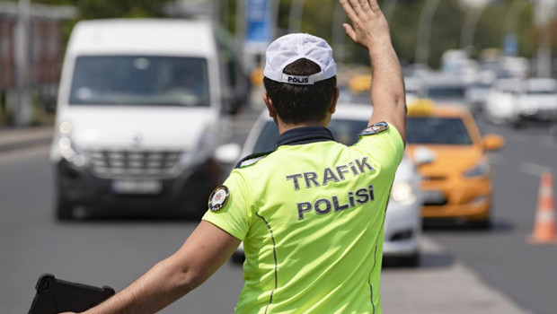 İstanbul'da 2 ilçede yarın bazı yollar trafiğe kapatılacak