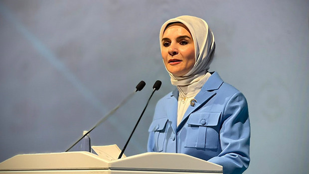 Başörtülü kadınlara yönelik nefret söylemi! Bakan Göktaş: Normalleşmesine izin vermeyeceğiz