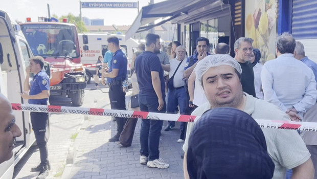 Eyüpsultan'da pastanede gaz kaçağı paniği! 5 çalışan tedaviye alındı