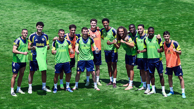 Fenerbahçe'de yeni sezon hazırlıkları devam ediyor