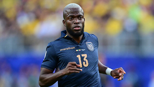 Enner Valencia Ekvador'un Almanya galibiyetinden sonra Fenerbahçe'ye selam gönderdi