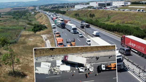 Büyükçekmece'de zincirleme kaza: Bölgede trafik yoğunluğu oluştu