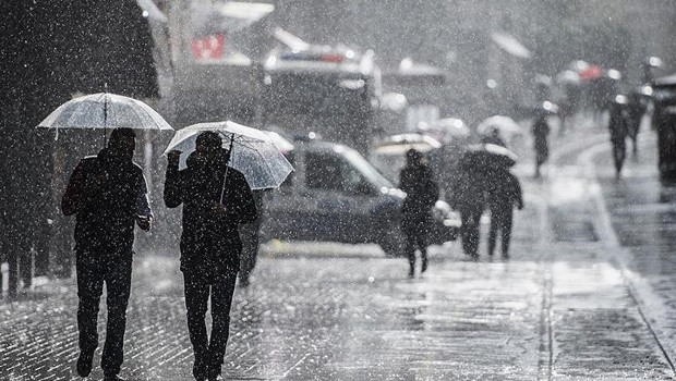 9 il için sarı kodlu meteorolojik uyarı | Kuvvetli yağış ve fırtına bekleniyor
