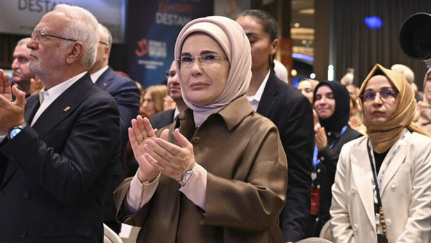 Emine Erdoğan'dan AK Parti 33. İstişare ve Değerlendirme Toplantısı'na ilişkin paylaşım