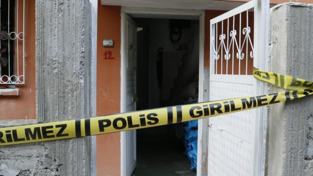 16 yaşındaki kız çocuğu annesini uyurken öldürdü
