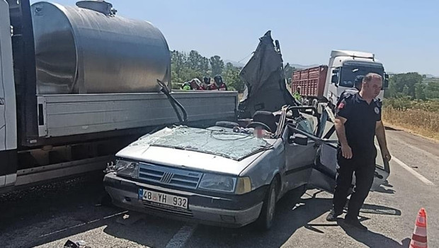 Çanakkale'de trafik kazası: 2'si ağır 4 yaralı