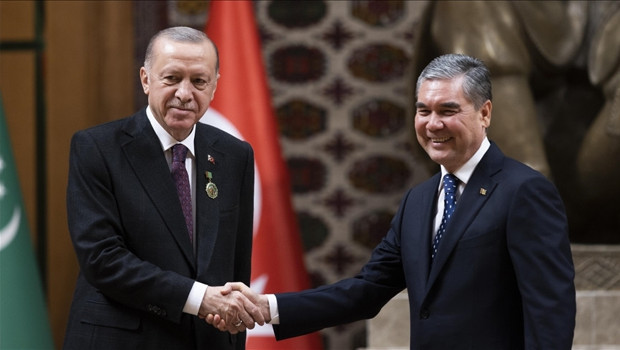 Cumhurbaşkanı Erdoğan, Türkmenistan Milli Lideri Berdimuhamedov ile görüştü