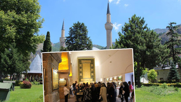 Dünyanın en büyüğü: Görmek için kente geliyorlar! 'Bir evde Hilye-i Şerif varsa o evde bereket vardır'