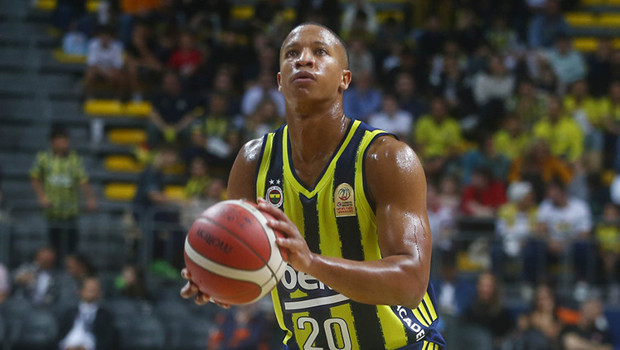 Fenerbahçe Beko'dan ayrılan Devon Hall'un yeni takımı açıklandı!