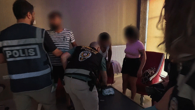 Sakarya'da uyuşturucu operasyonu: 2 şüpheli tutuklandı