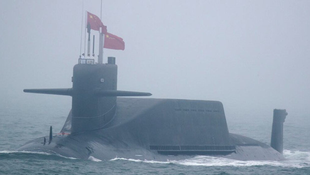 Çin'den stratejik deneme: Denizaltından füze fırlattı
