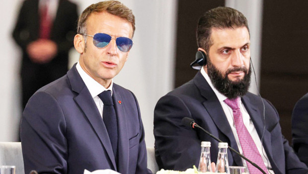 Macron’dan Suriye’ye destek