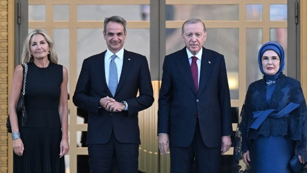 NATO Zirvesi sonrası Miçotakis’ten Cumhurbaşkanı Erdoğan’a kritik mesaj