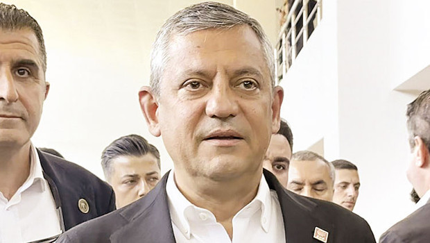 Özel’den savunma tepkisi
