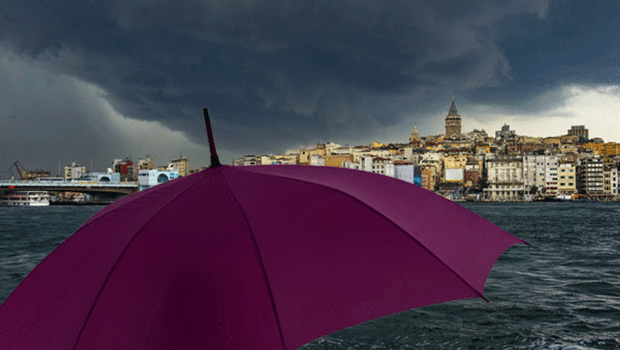 İstanbul dahil 5 il için sarı kodlu meteorolojik uyarı! Kuvvetli ve gök gürültülü sağanak etkili olacak... AKOM saat verdi