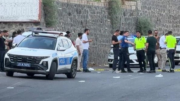 Esnaf ile müşteri tartışmasında korkunç son: Aracıyla peşine düşüp öldürdü haber görseli