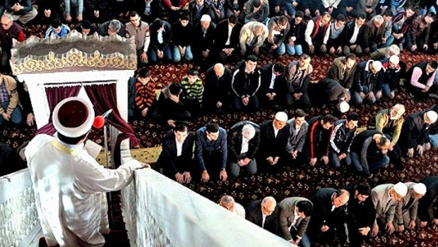 Bu hafta cuma hutbesi PDF metni 10 Temmuz 2026 | Diyanet cuma hutbesi konusunu yayınladı: Din İstismarı