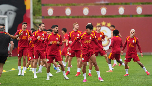 Galatasaray hazırlık maçında Ümraniyespor ile karşılaşacak