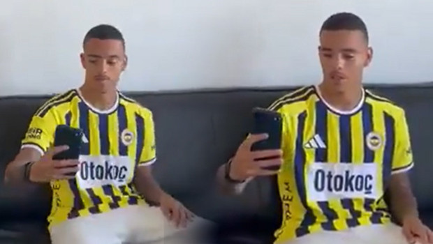 Mason Greenwood, Fenerbahçe formasını sırtına geçirdi! İşte ilk sözleri haber görseli