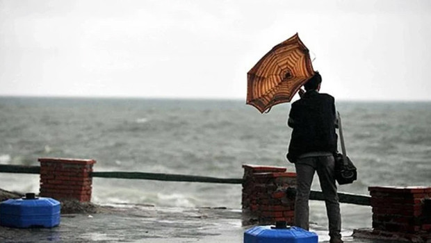 Meteoroloji 15 Temmuz 2026 hava durumu raporunu açıkladı: Sağanak ve kuvvetli rüzgar etkili olacak haber görseli