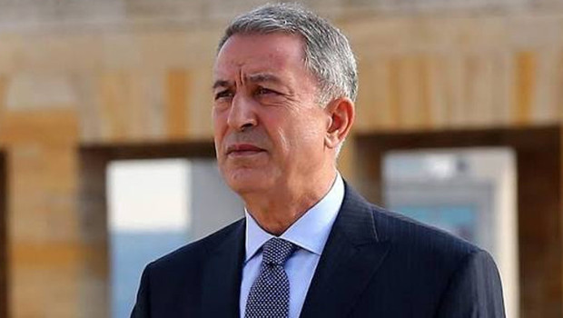 Hulusi Akar, 15 Temmuz darbe girişiminin Cumhurbaşkanı Erdoğan'ın liderliğinde bozguna uğratıldığını söyledi haber görseli