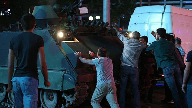 FETÖ’nün B planı: ‘Kontrollü darbe’ yalanı haber görseli